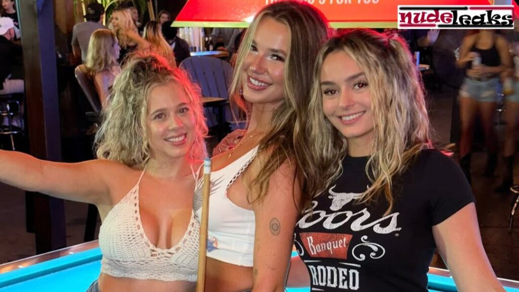 kirstentoosweet nude